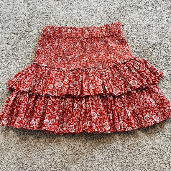 LOFT Palm-Printed Cotton Smocked Tiered Mini Skirt in Rich Chestnut. Size Small. - Picture 3 of 11